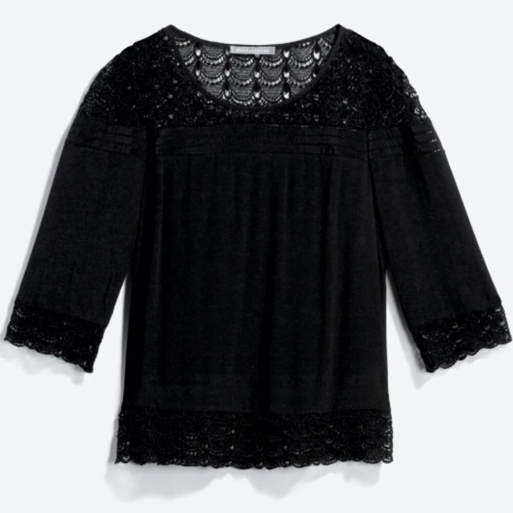 Like New! DANIEL RAINN Keo Crochet Trim Top LP